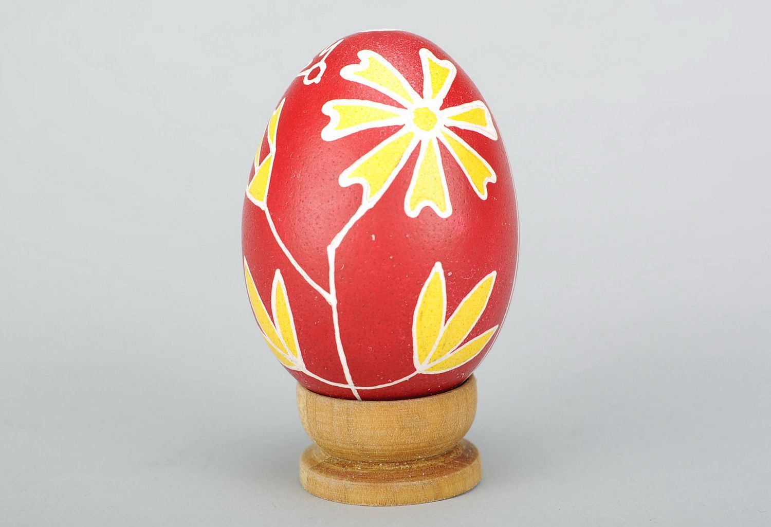 Painted egg Carnation photo 2