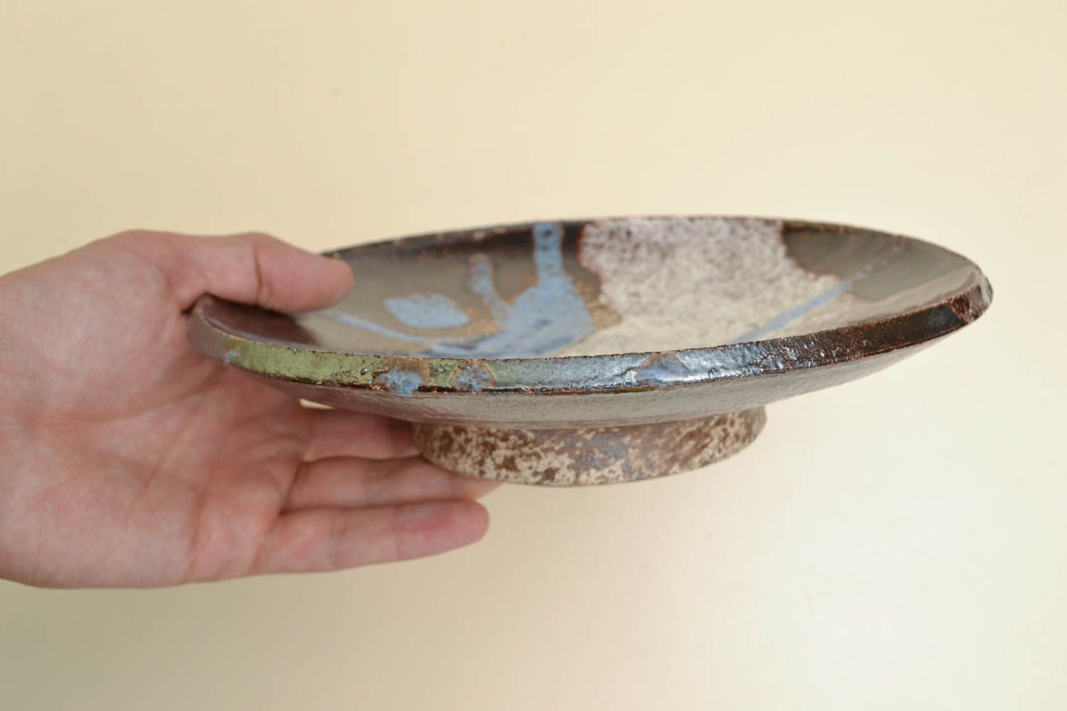 Глиняная тарелка с глазурью ручная работа  фото 4