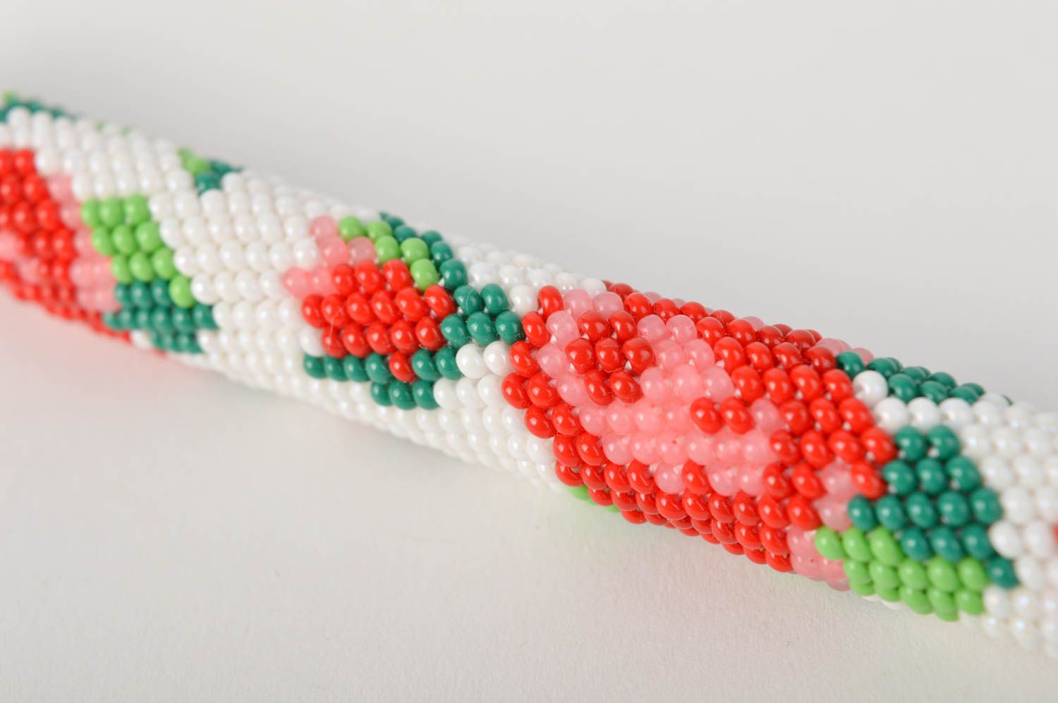 Handmade beaded cord bracelet roses in red, green, and white colors for women and girls photo 4