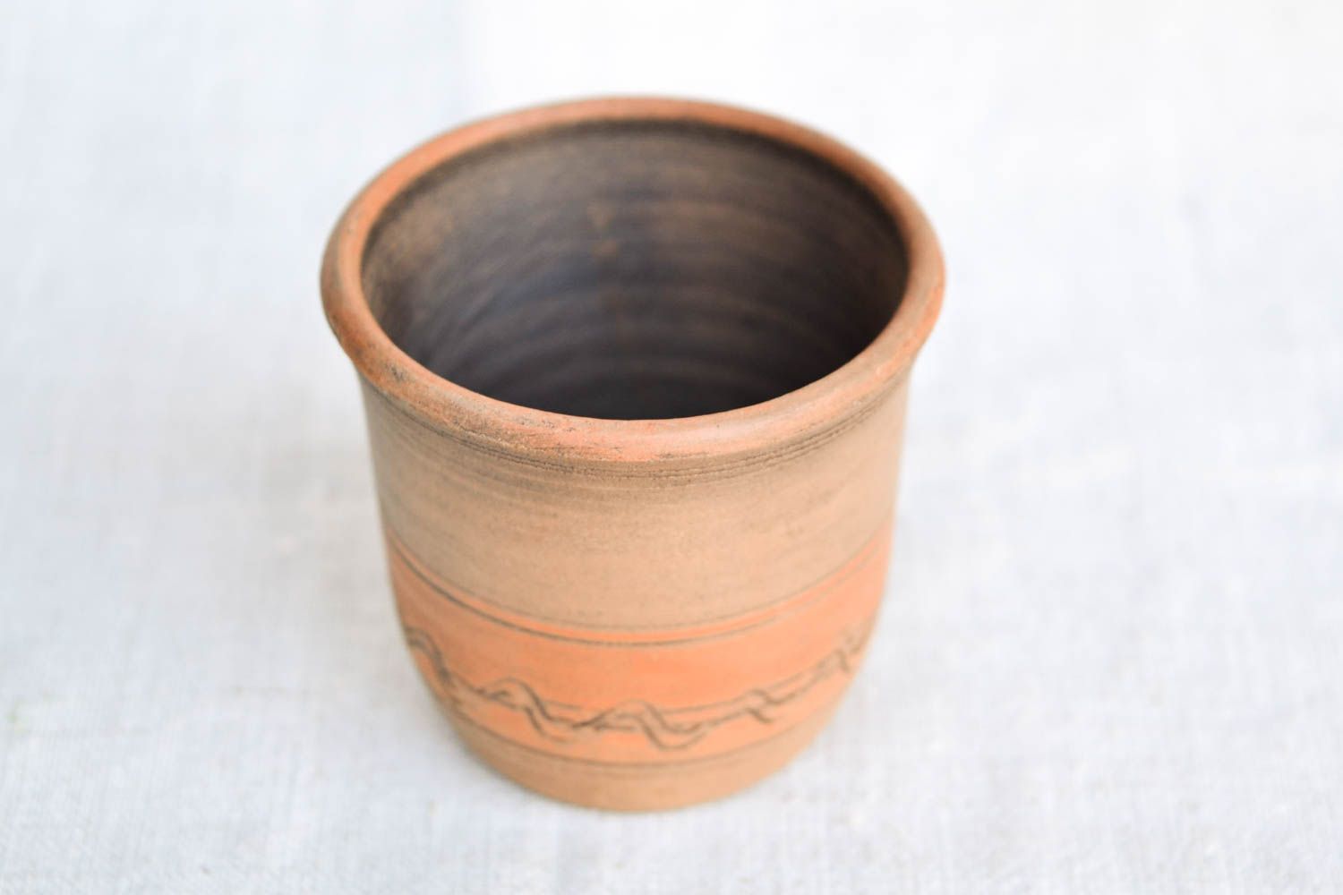 Unglazed clay cup without handle in Italian style 6 oz with plain design photo 4