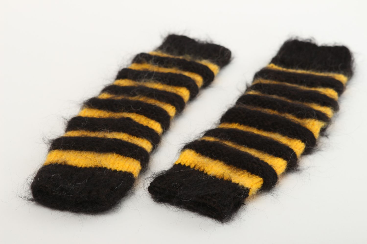 Handmade bunte Beinstulpen Accessoire für Frauen Beinstulpen Wolle schwarz gelb foto 3