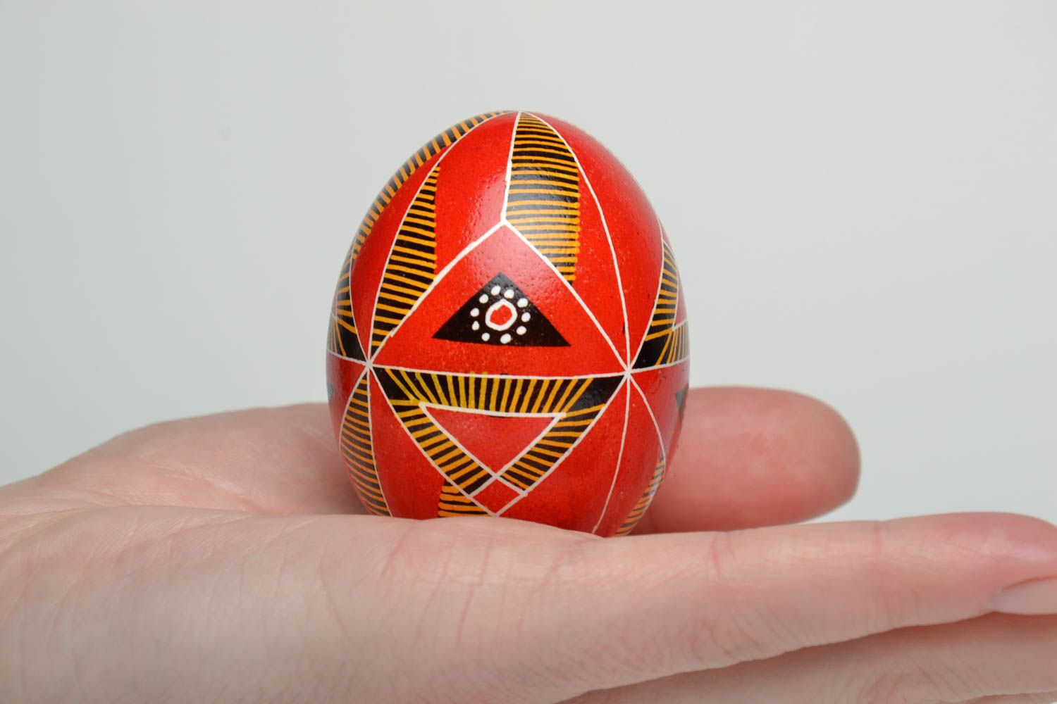 Handmade painted Easter egg with patterns photo 5