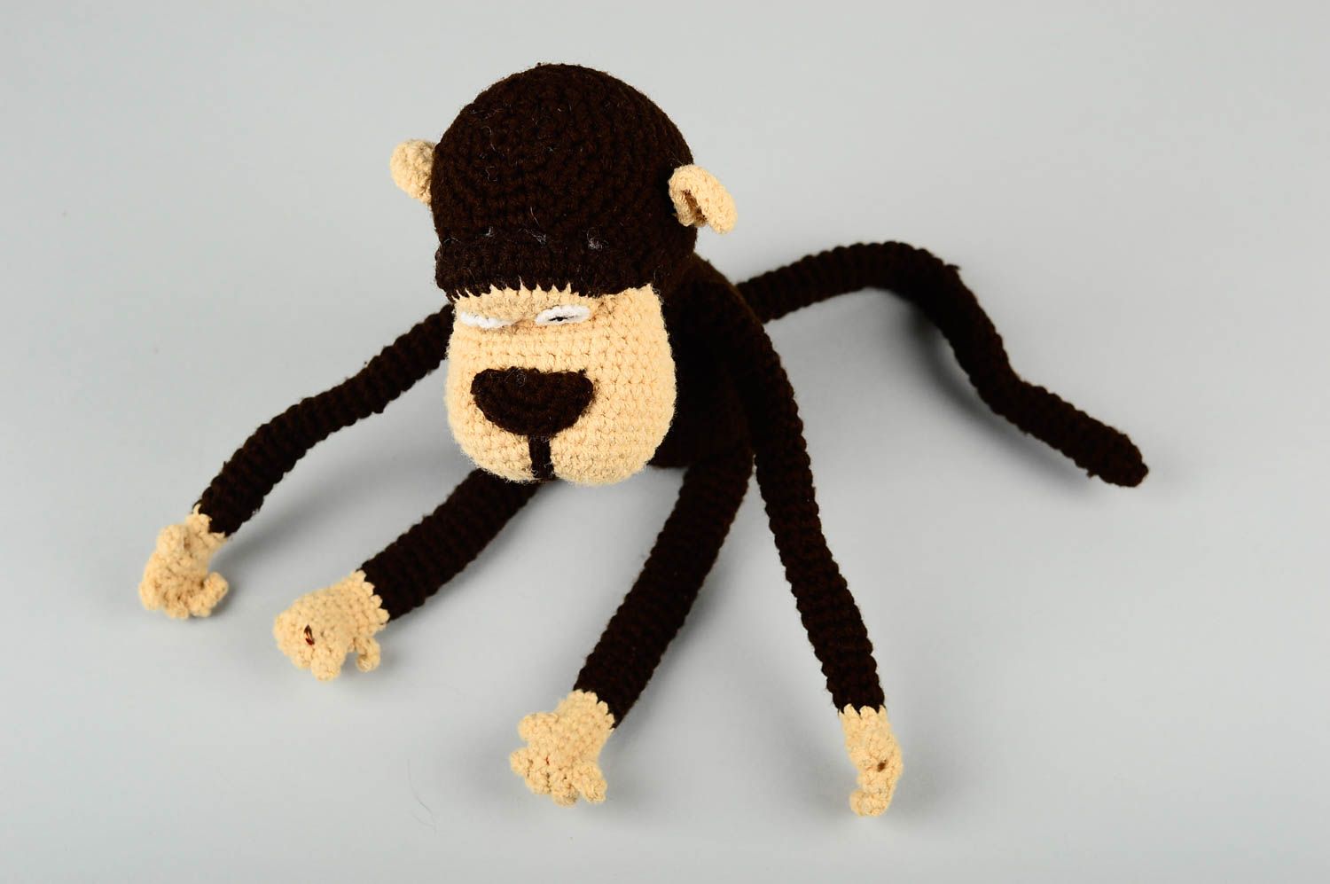 Jouet singe fait main Peluche tricot au crochet Décoration maison amusante photo 4
