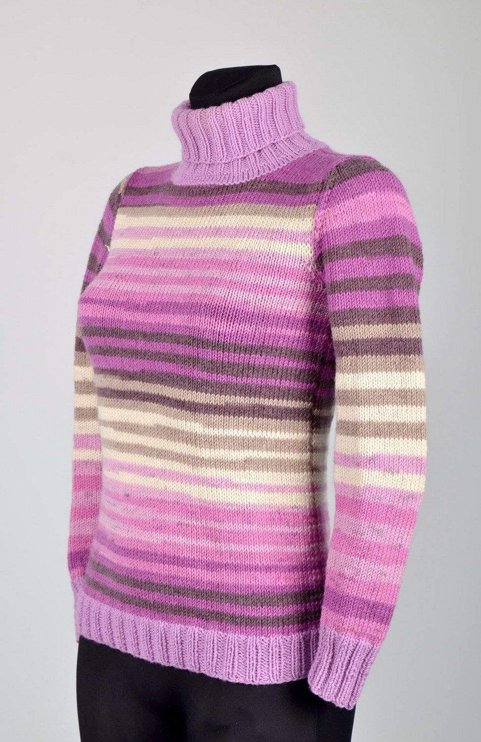 Pull en laine tricoté manches longues couleurs lilas photo 3