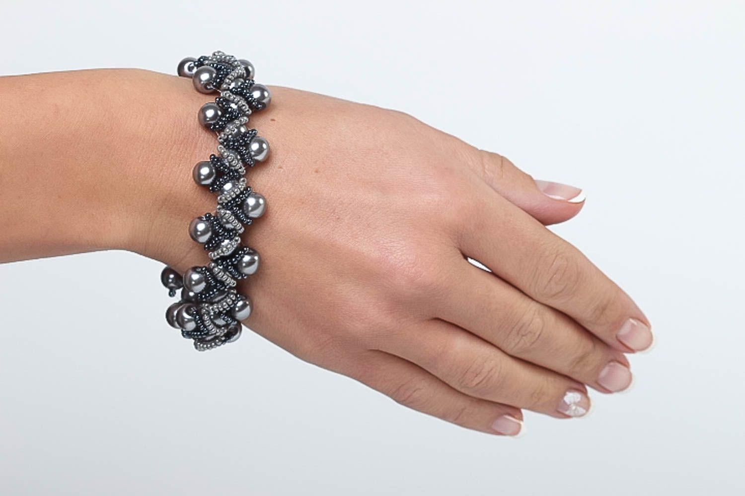 Handmade black and silver beads bracelet for women photo 5