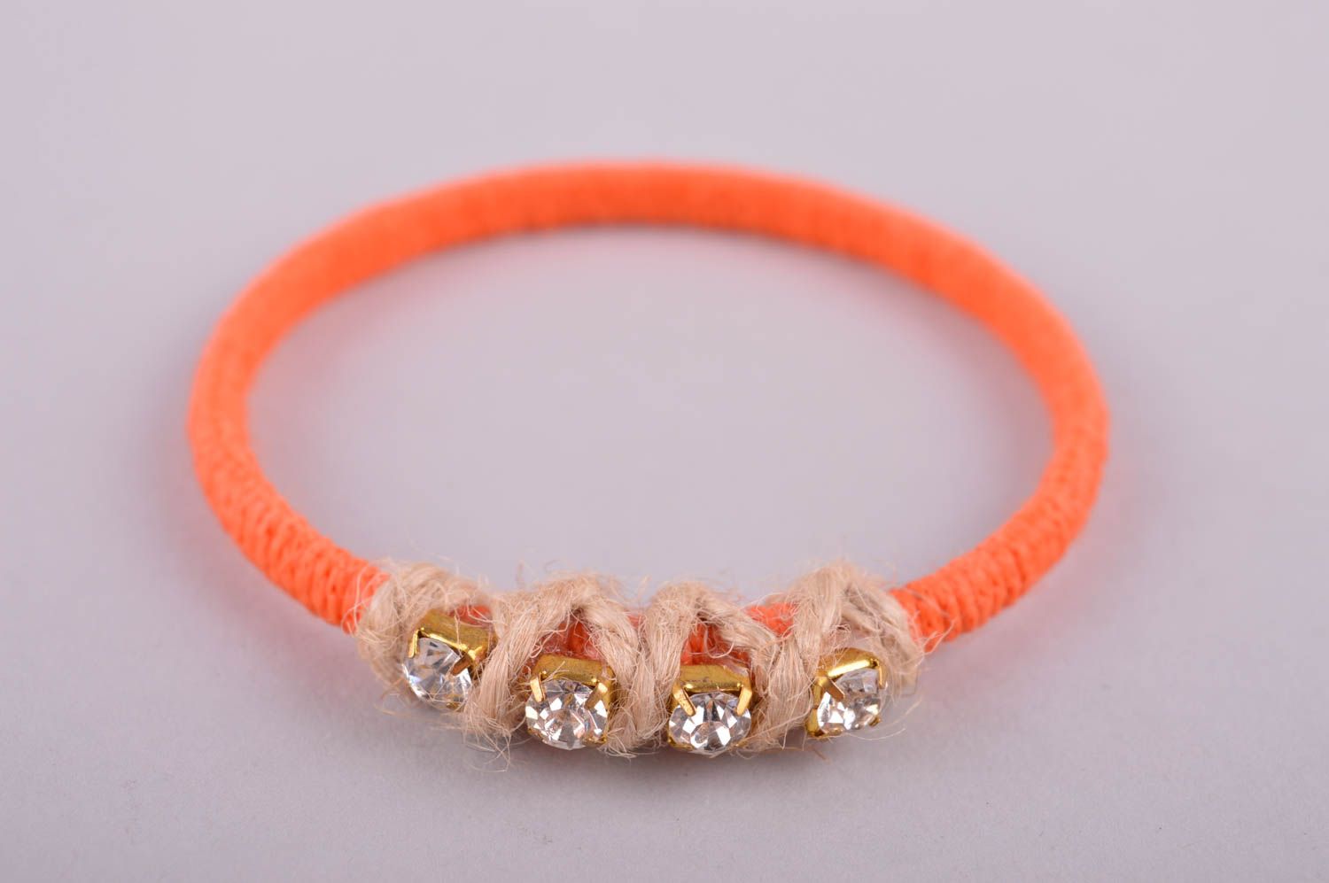 Bracelet orange Bijou fait main en lacets et strass Accessoire femme original photo 3