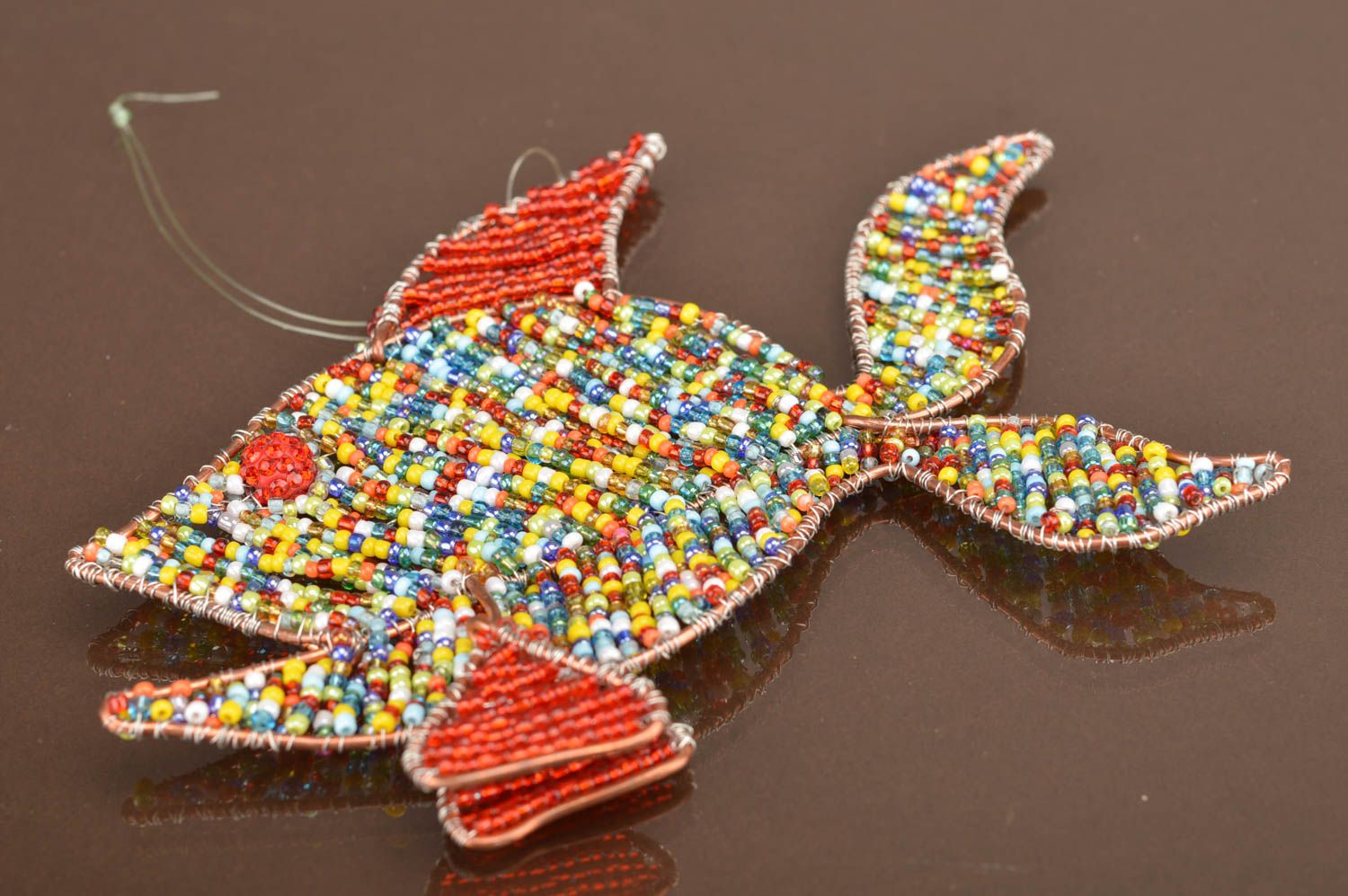 Deko Anhänger aus Glasperlen und Draht Fisch handmade bunt originell schön foto 2