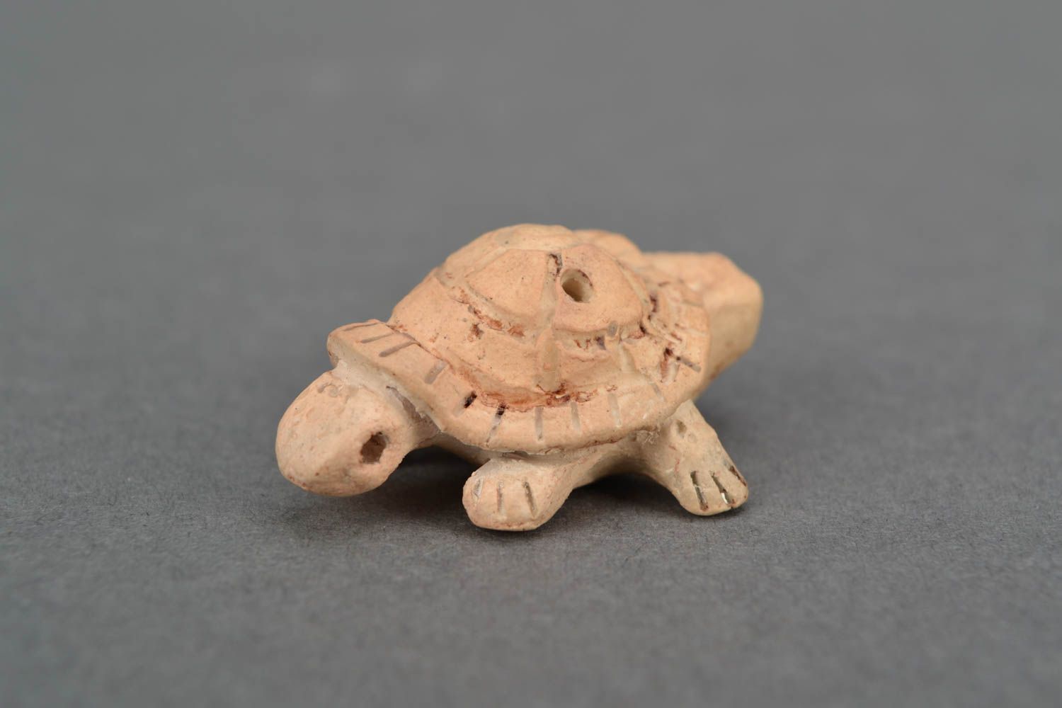 Folk whistle toy Turtle photo 1
