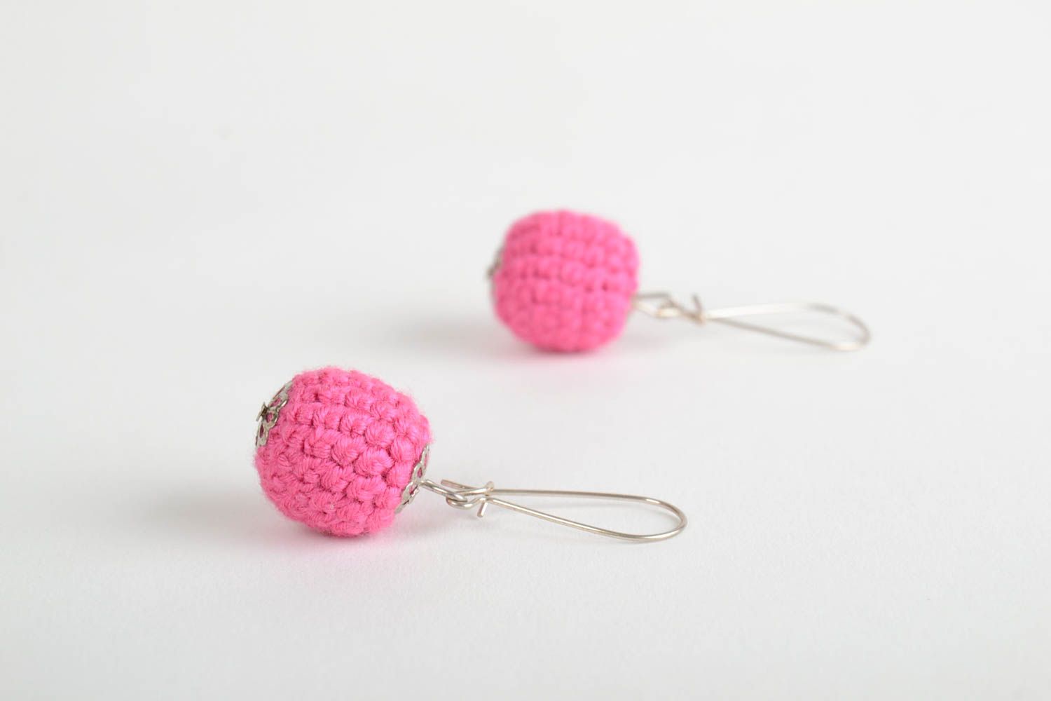 Handcrafted unusual round pink earrings with crocheted beads photo 3