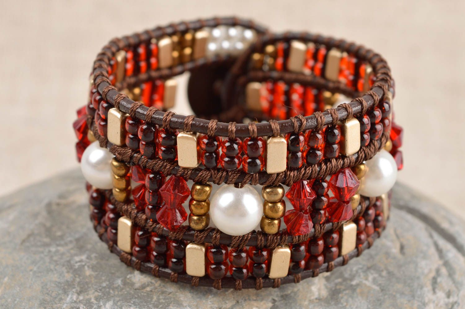 Bracelet perles rocaille large Bijou fait main marron Accessoire femme photo 1