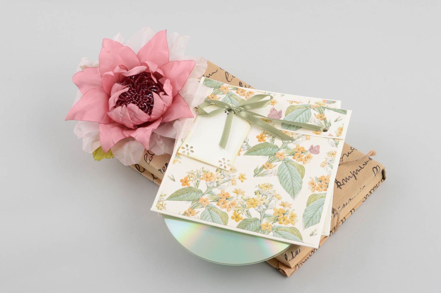 Enveloppe fait main Enveloppe créative originale papier floral ruban Idée cadeau photo 1
