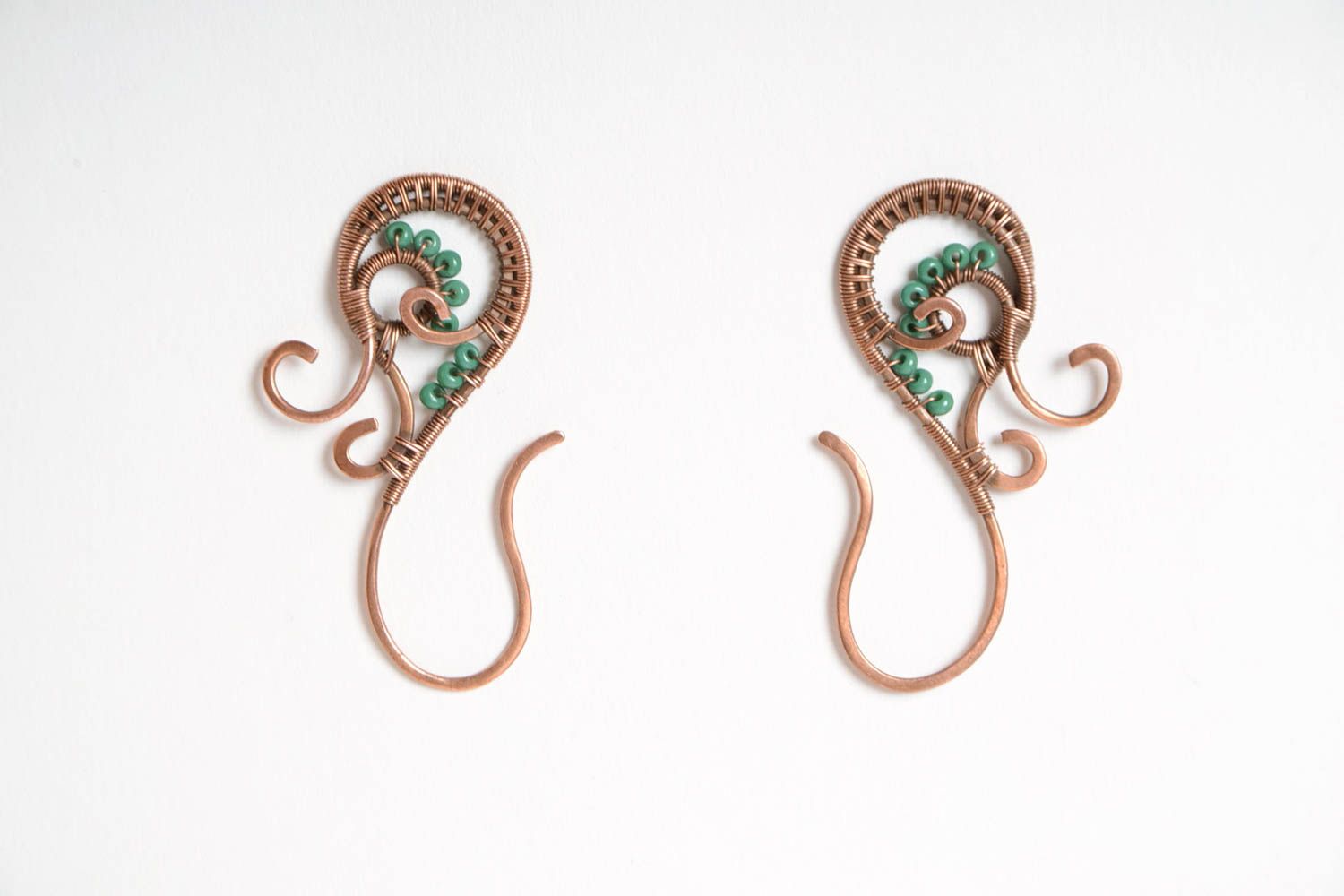 Ohrringe aus Kupfer mit Glasperlen in wire wrap Technik Künstler Handarbeit foto 5