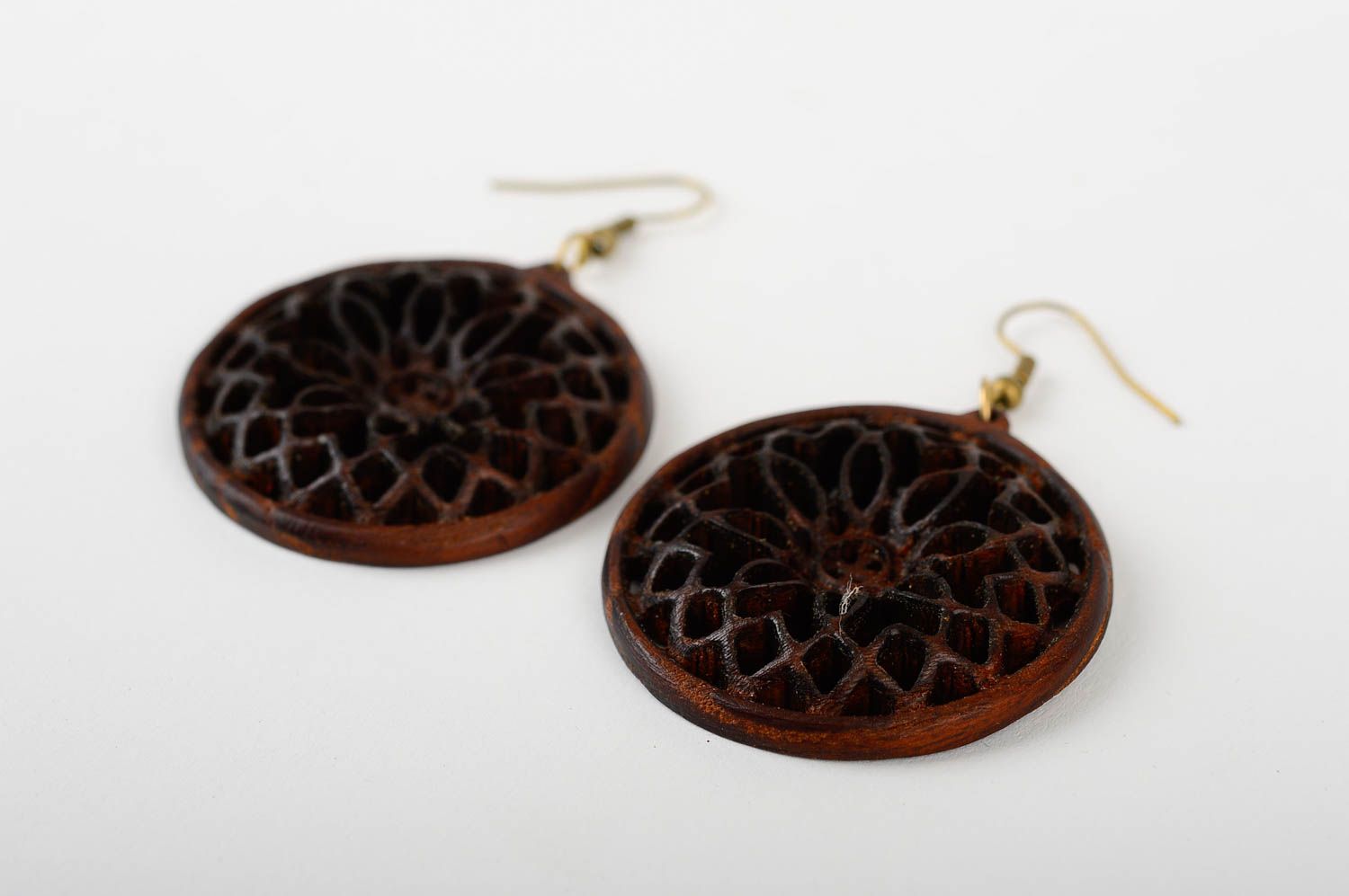 Designer Schmuck handgefertigt Holz Ohrringe Accessoires für Frauen rund dunkel  foto 3
