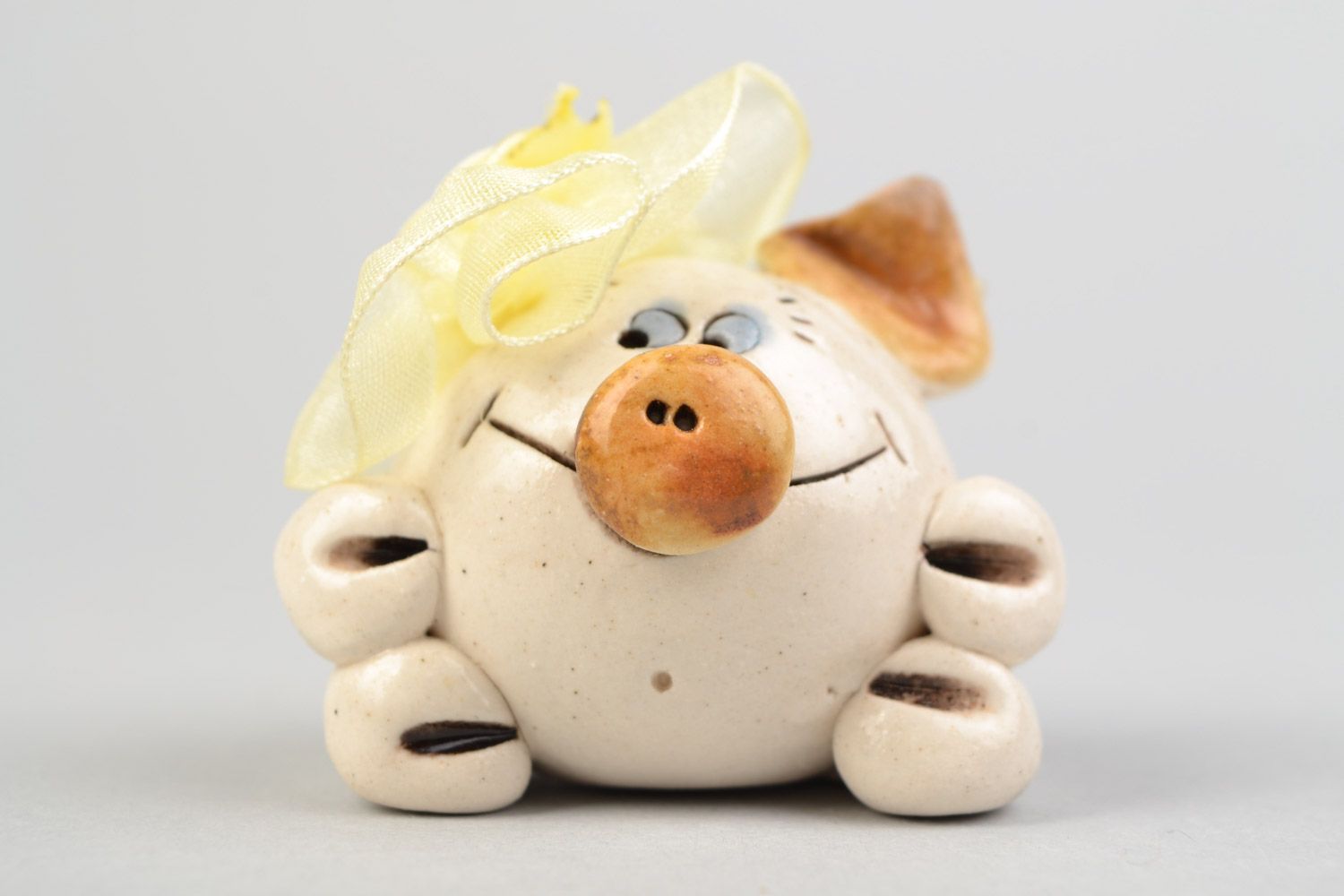 Handmade miniature ceramic figurine of funny fat pig painted with glaze photo 3