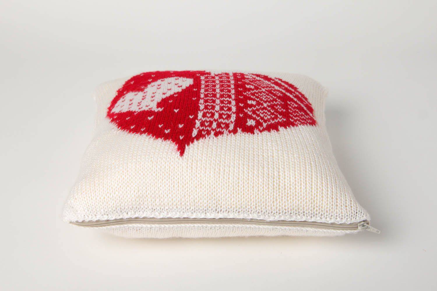 Sofa Kissen handgemacht Wohn Accessoire Wohnzimmer Idee gestrickt in Rot Weiß foto 3