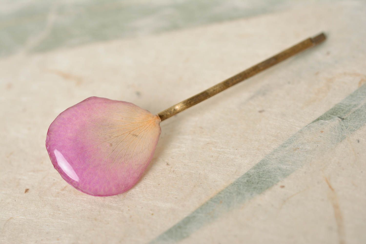 Handmade decorative metal hair pin with dried flower petal in epoxy resin photo 1