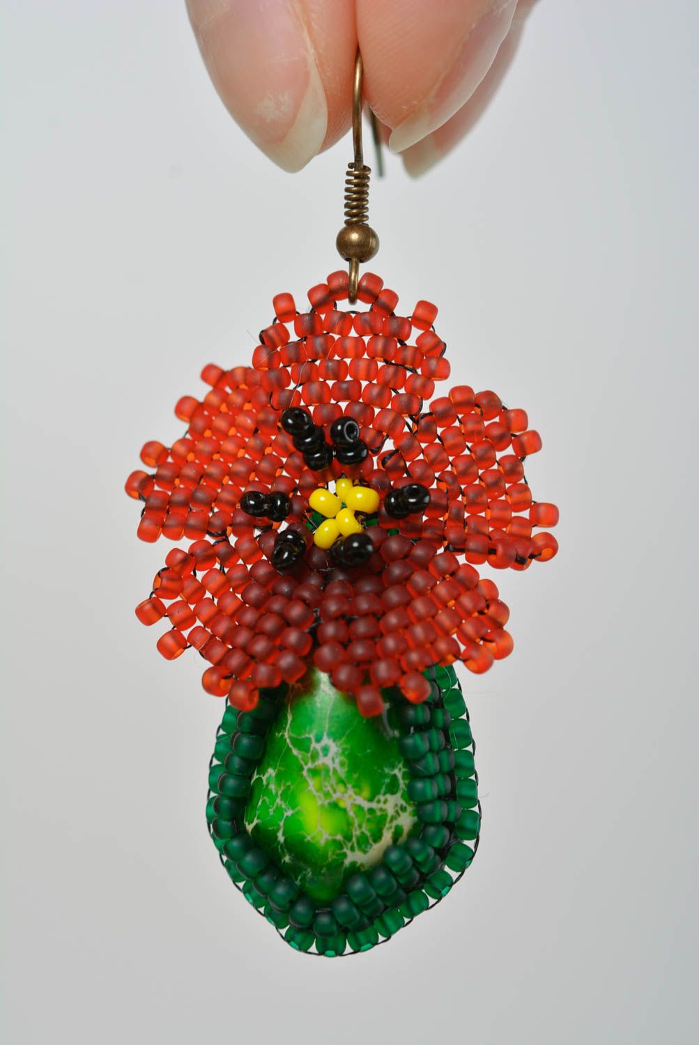 Handmade earrings seed beads flower earrings beaded accessory for women photo 4
