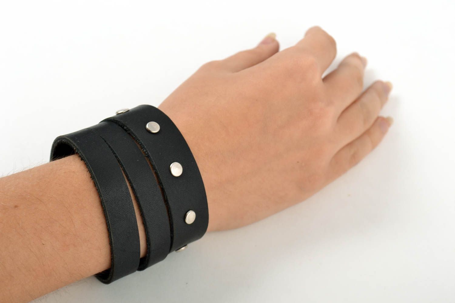 Schmuck für Frauen handgemacht Leder Armband in Schwarz Armband Frauen schön foto 1