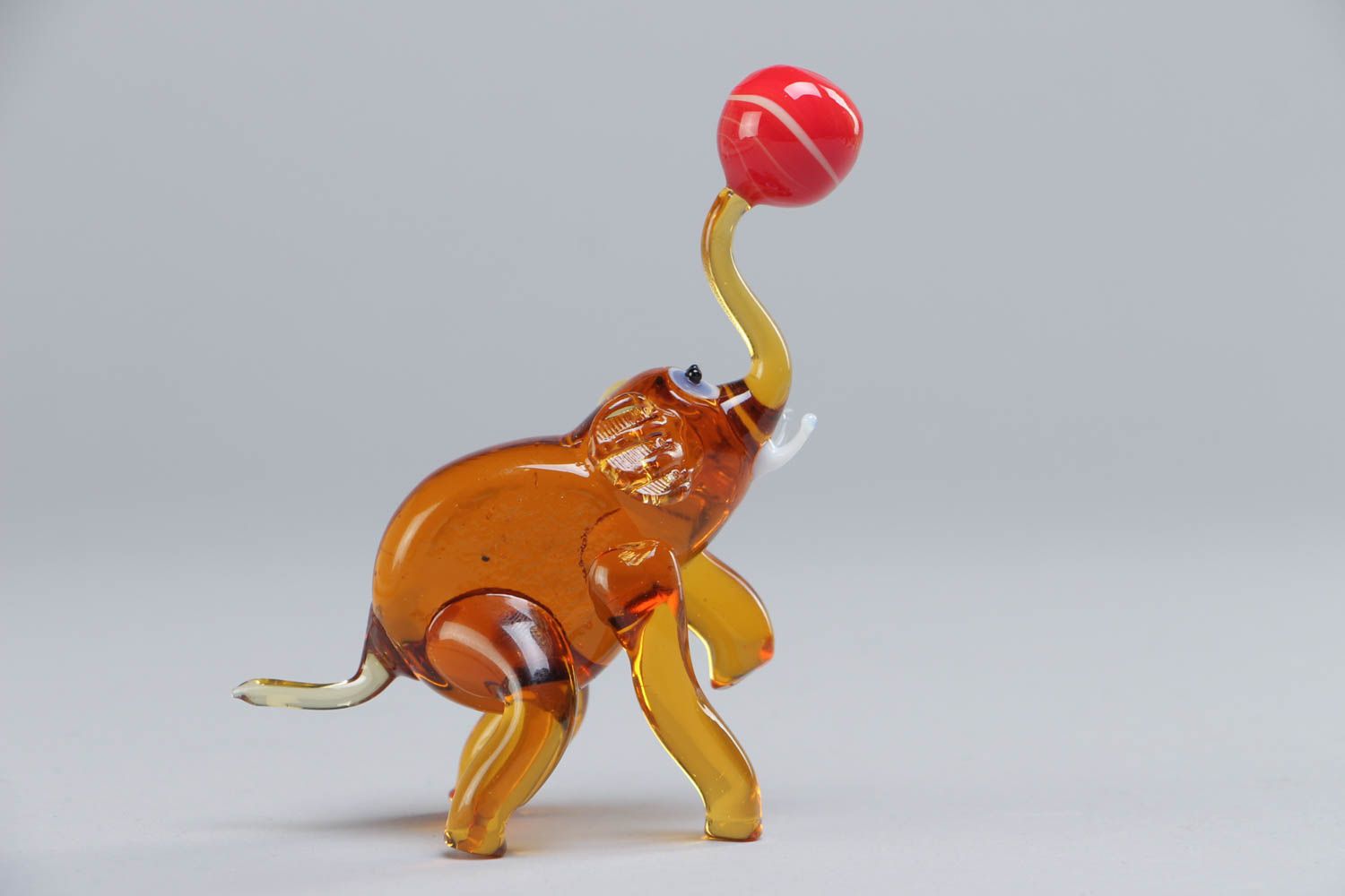 Handmade collectible miniature lampwork glass animal figurine elephant with ball photo 2