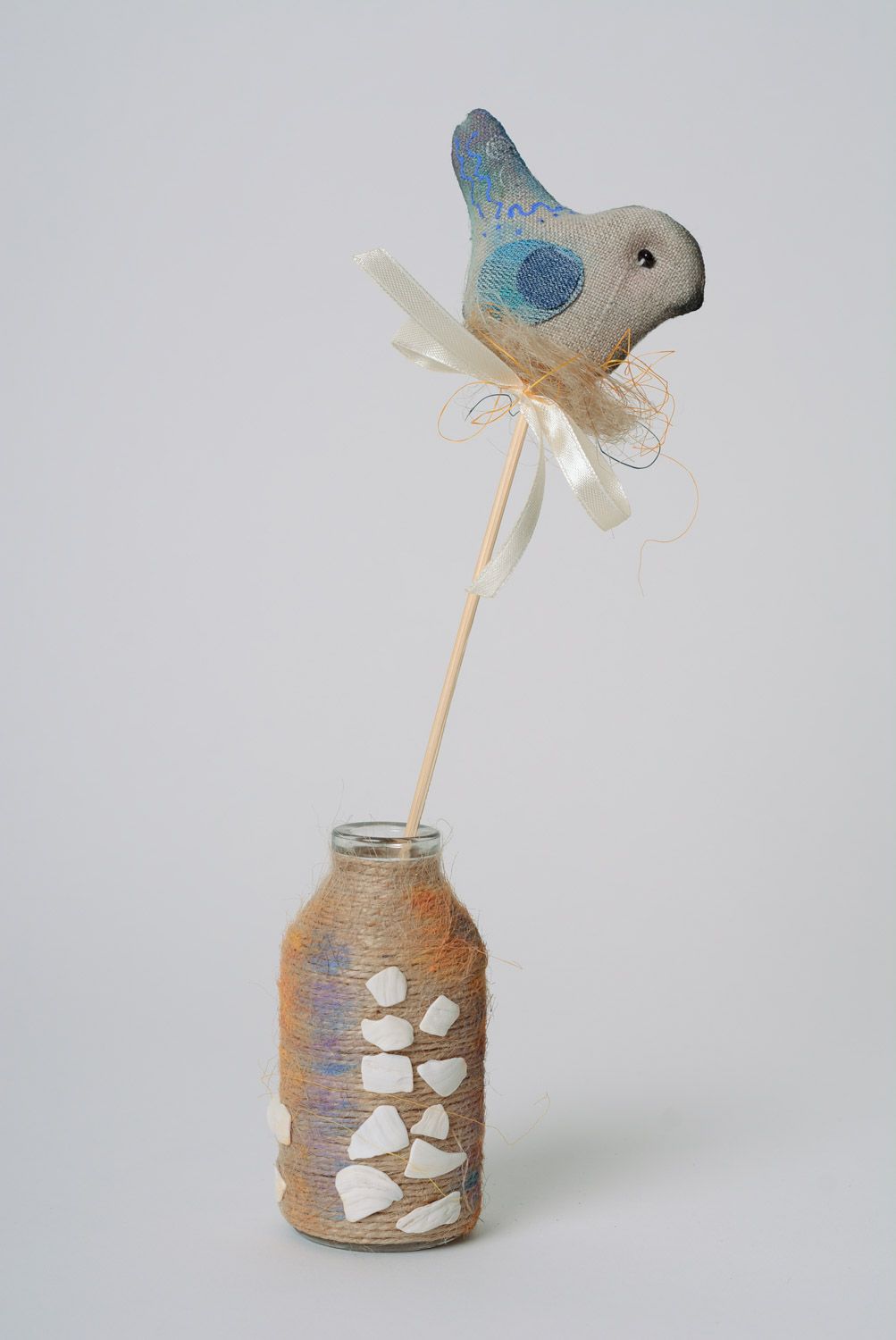 Тканевая птичка на палочке для комнатных растений разрыхлитель из льна handmade фото 3
