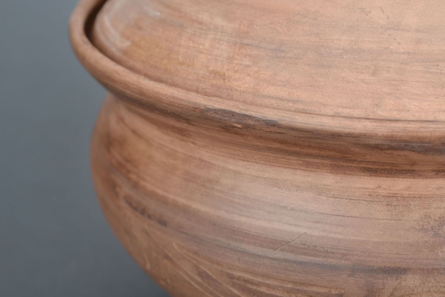 Large clay pot photo 5
