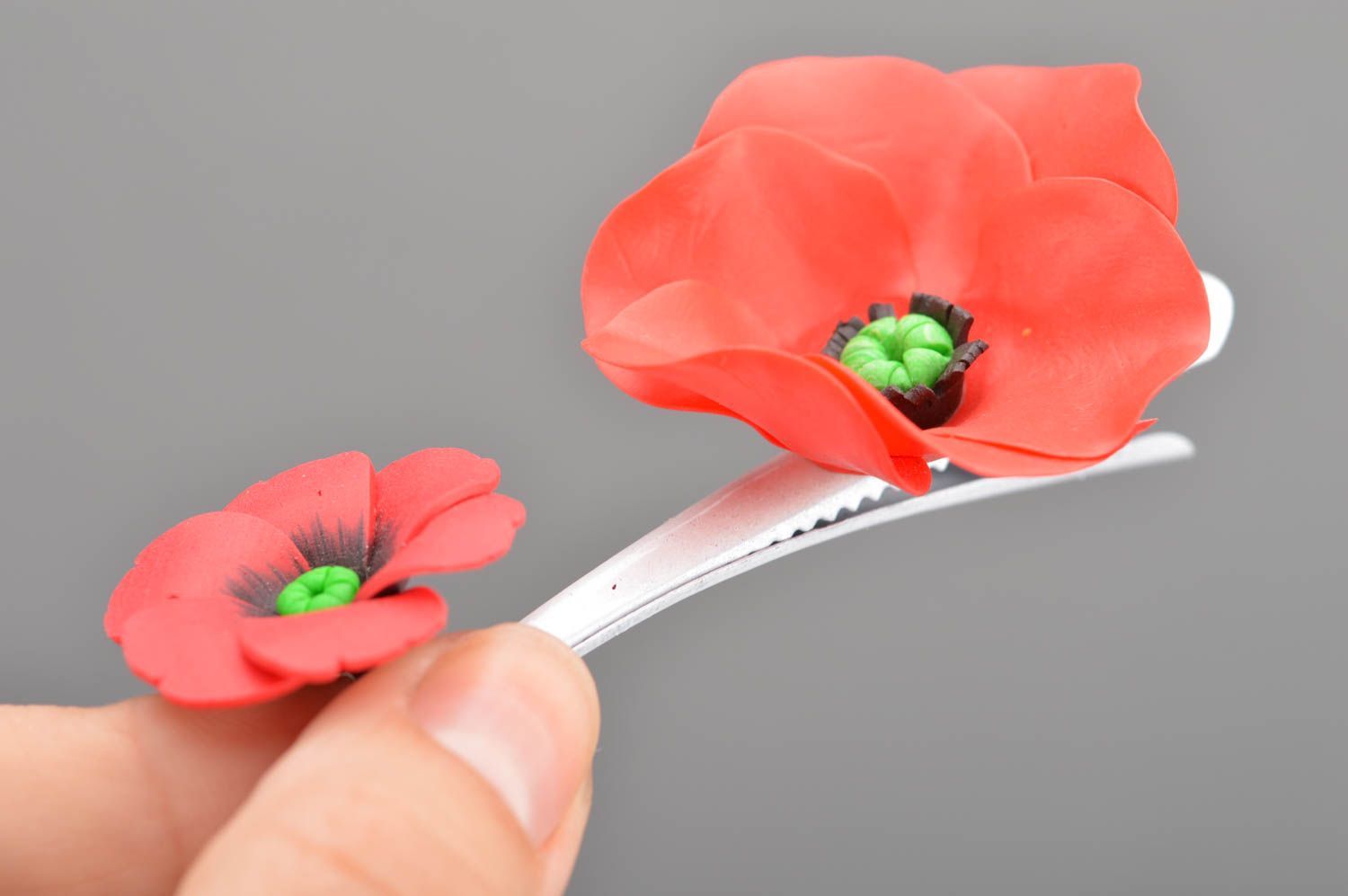 Schmuckset aus Polymer Ton 2 Stück Haarklammer und Ring mit Blumen rot handmade foto 5