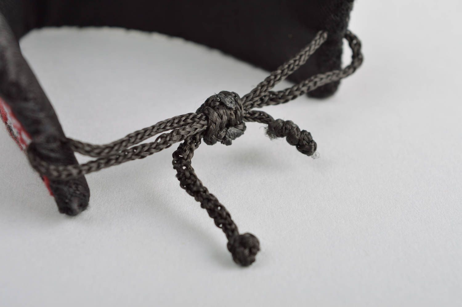 Bracelet textile Accessoire fait main large à motif brodé ethnique Cadeau femme photo 4