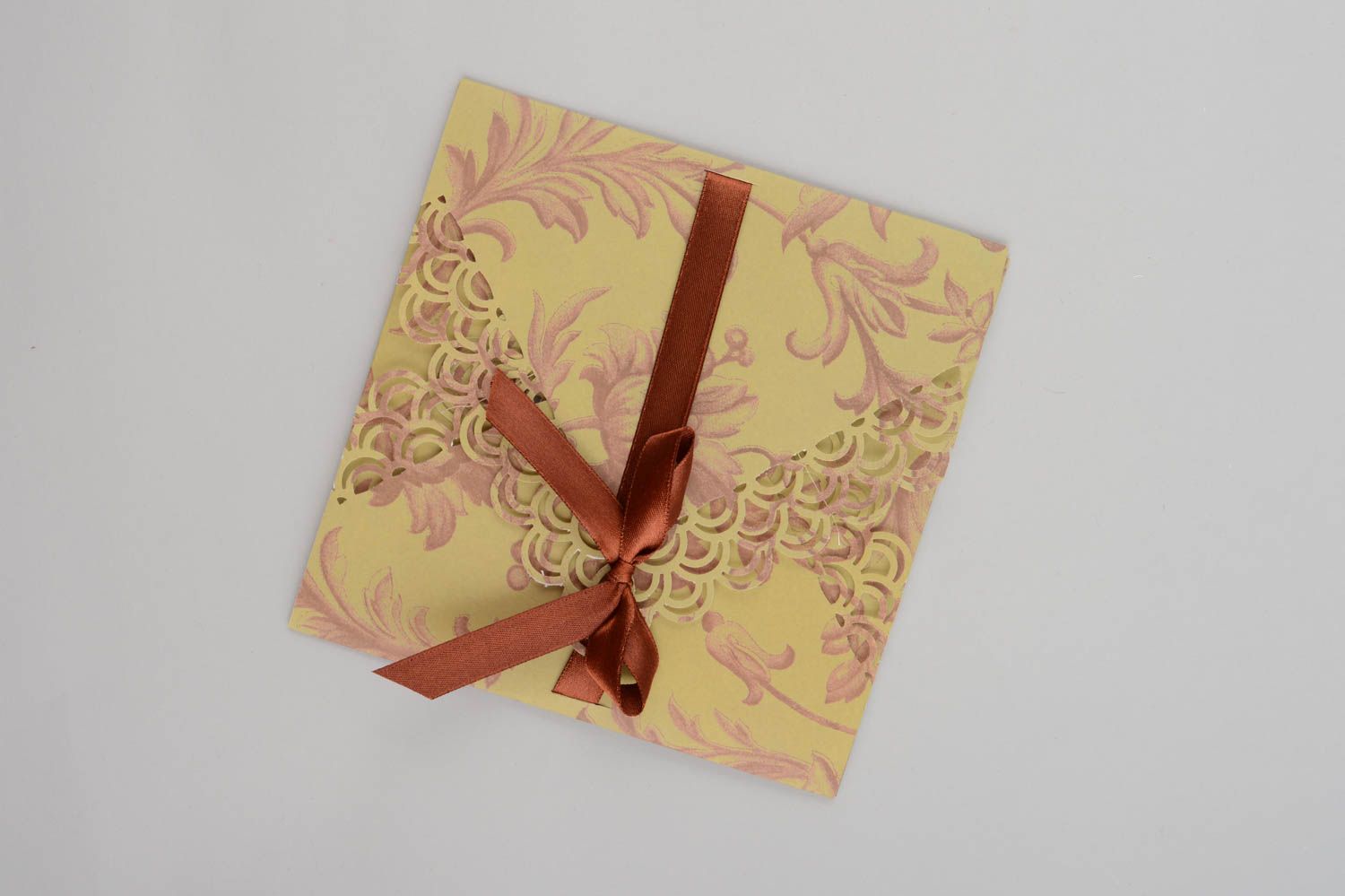 Enveloppe fait main Enveloppe design Idée cadeau papier satin ruban design photo 5