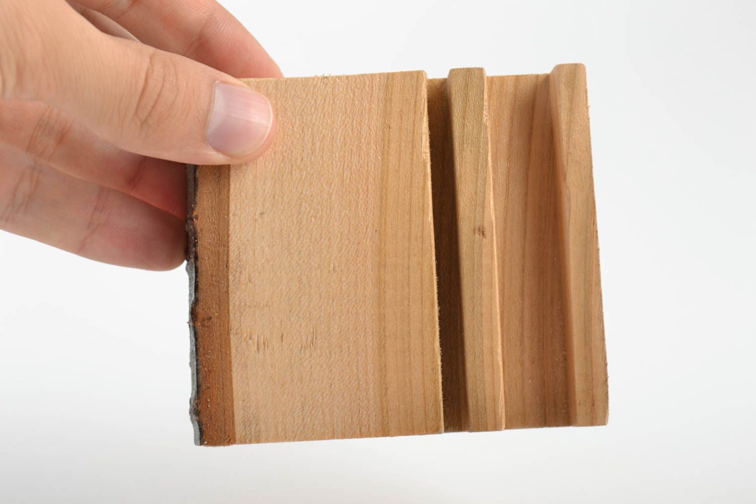 Brauner handmade Handyständer Holz kompakt schön ungewöhnlich bequem stilvoll foto 4