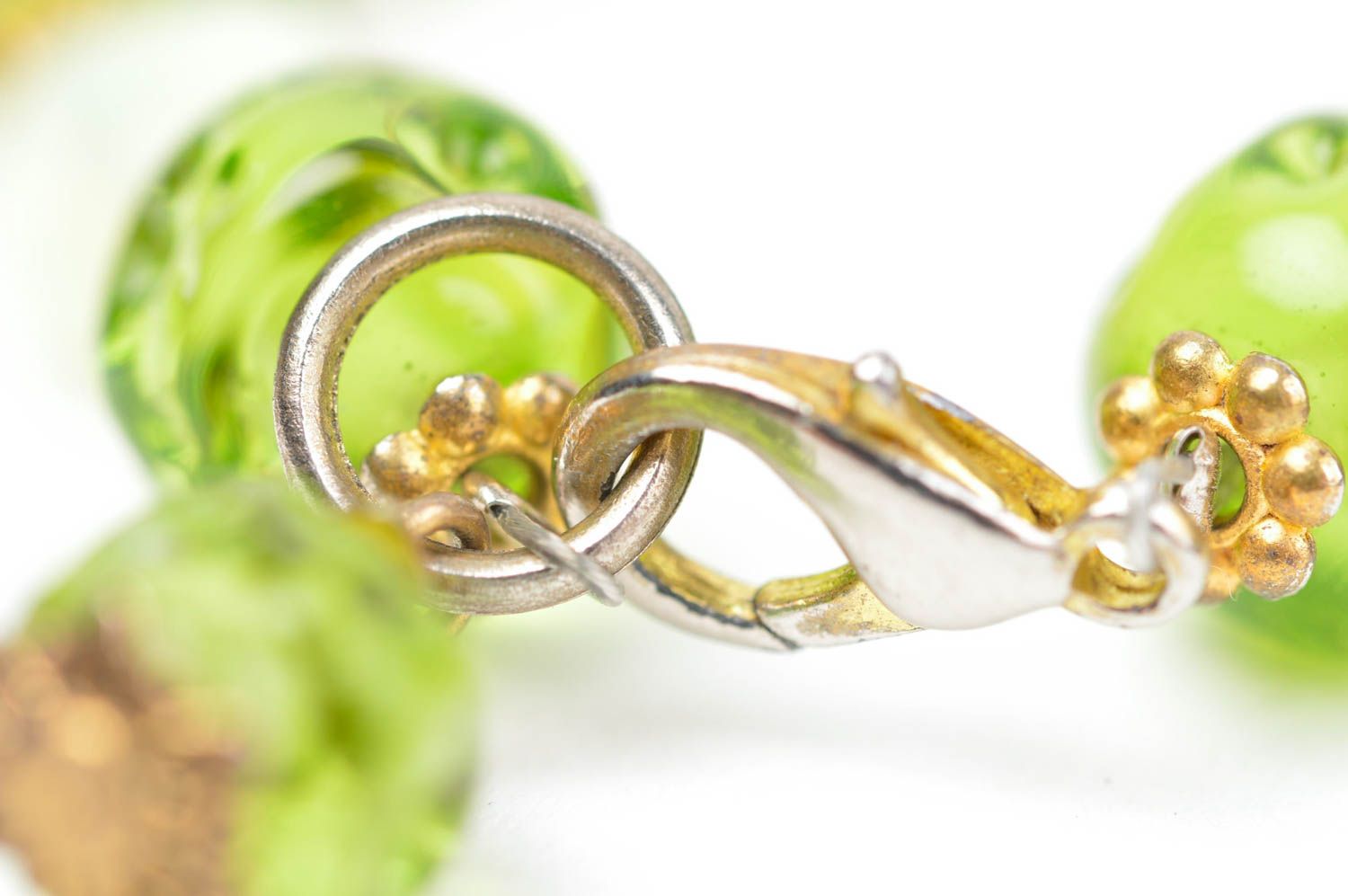 Bracelet boules Bijou fait main vert en verre design original Accessoire femme photo 5