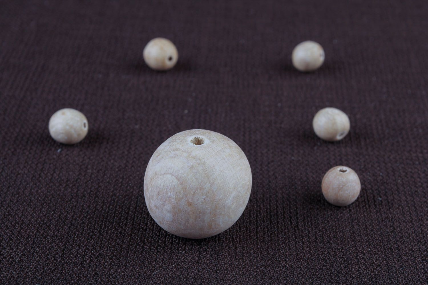 Wooden beads for jewelry making photo 4