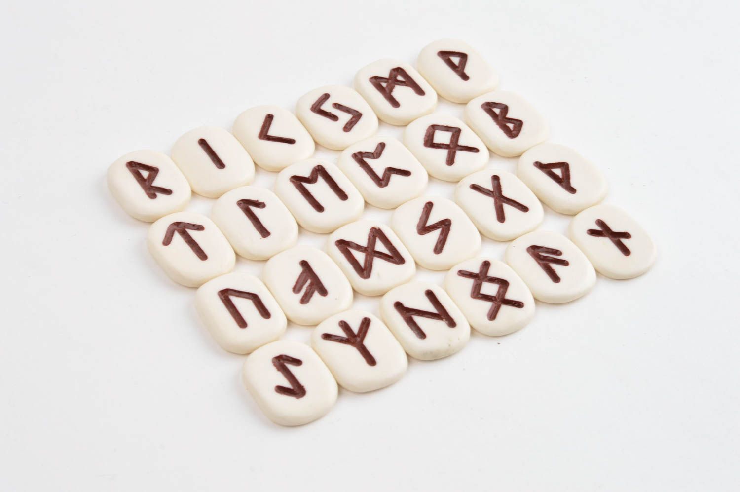 Runes scandinaves fait main Alphabet scandinave 24 pièces Cadeau original photo 4