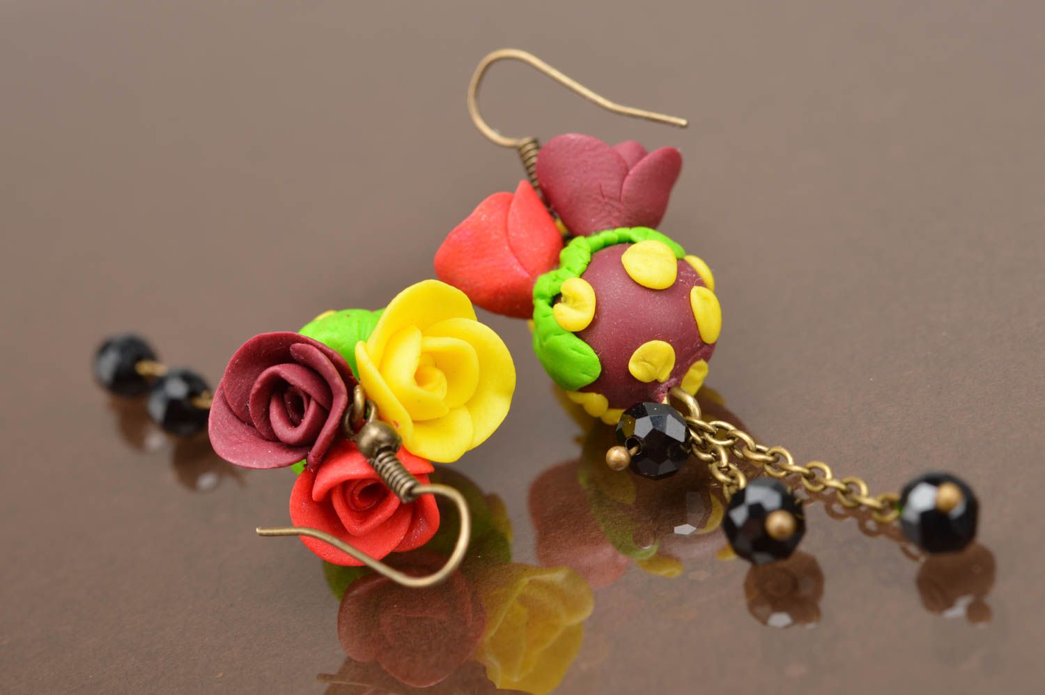 Blumen Ohrringe aus Polymerton mit Rosen grell knstlerisch handgeschaffen schön foto 5
