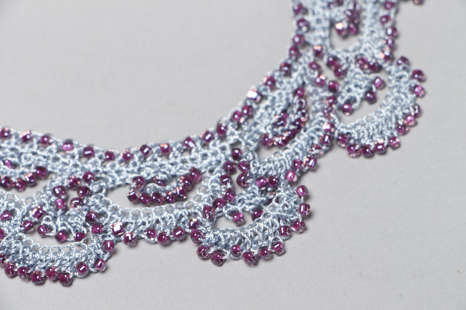 Light lacy crochet necklace photo 2
