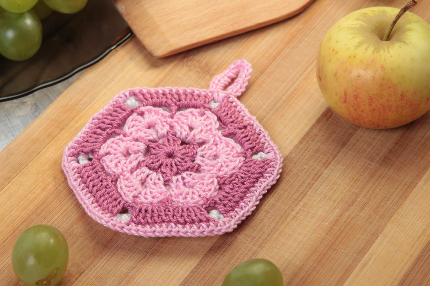 Manique cuisine faite main Accessoire cuisine rose tricotée Cadeau femme photo 1