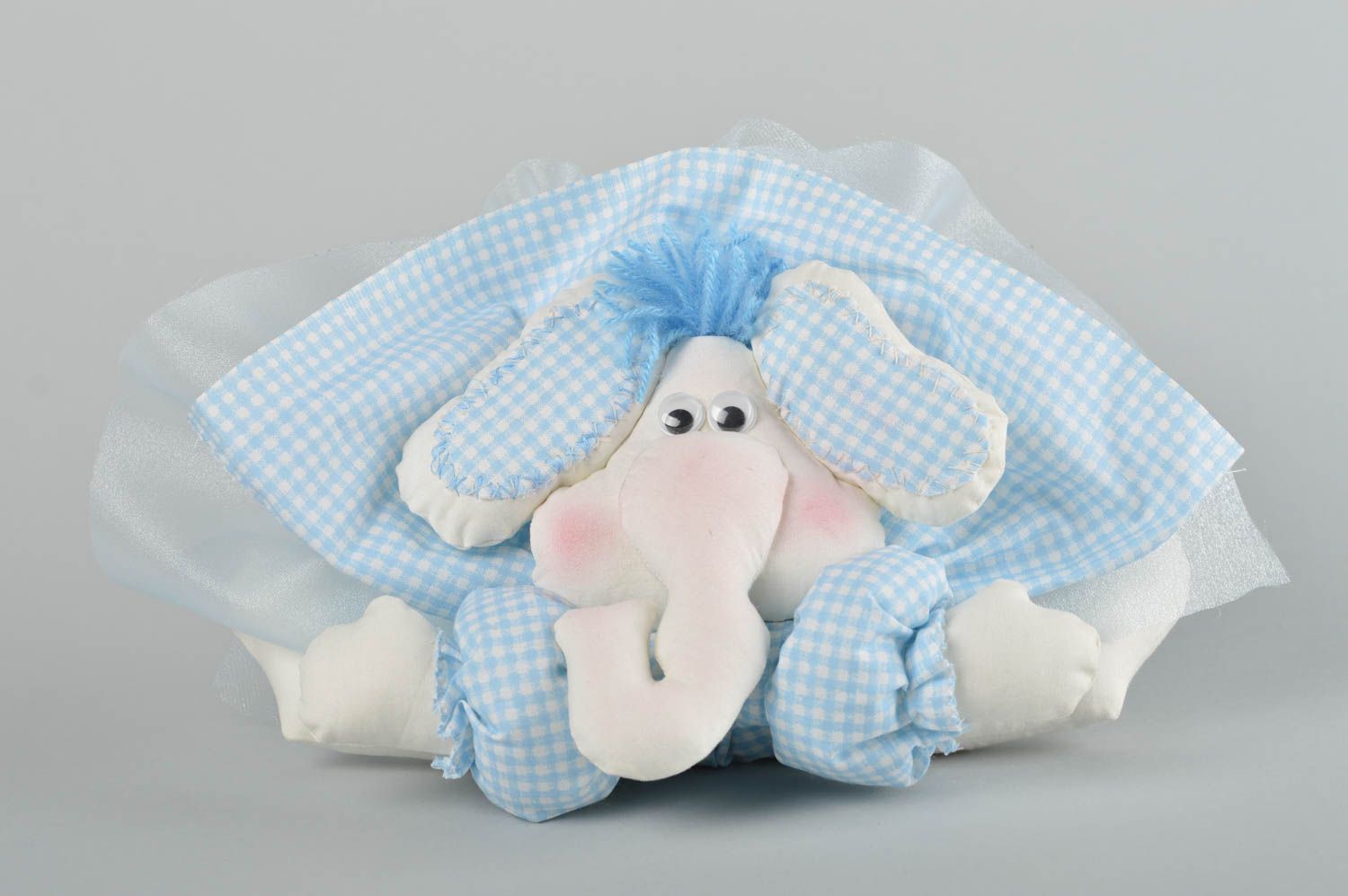 Doudou éléphant en tissus Jouet fait main blanc-bleu à carreaux Cadeau original photo 2