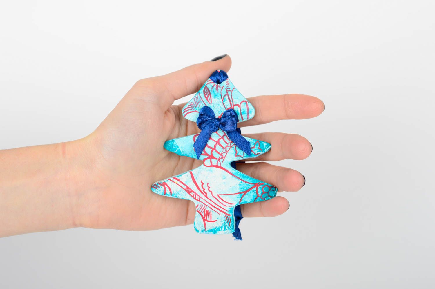 Игрушка на елку handmade декор для дома игрушка из глины расписная Елка голубая фото 2