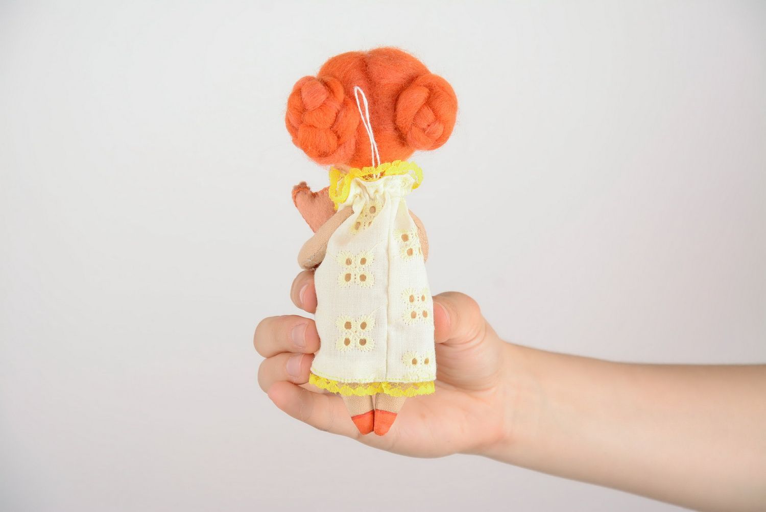 Suspension décorative poupée faite main  photo 2