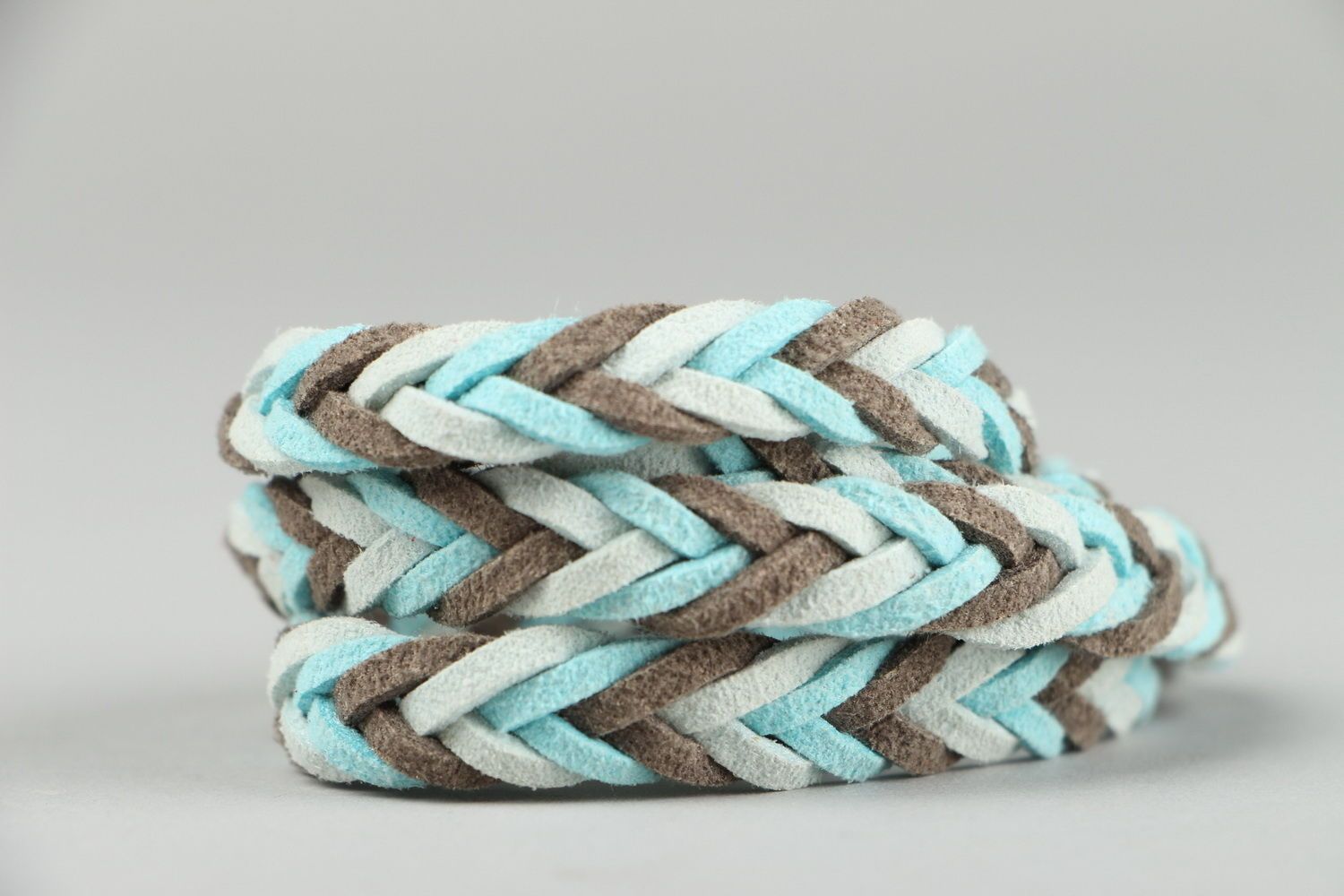 Suede braided bracelet photo 2