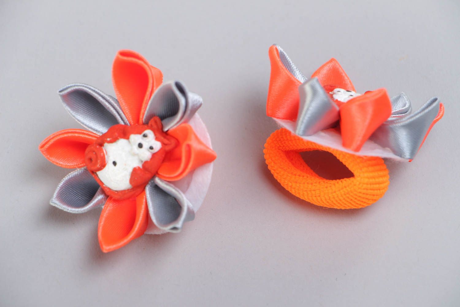 Handmade decorative hair ties with bright kanzashi flowers set of 2 items photo 3