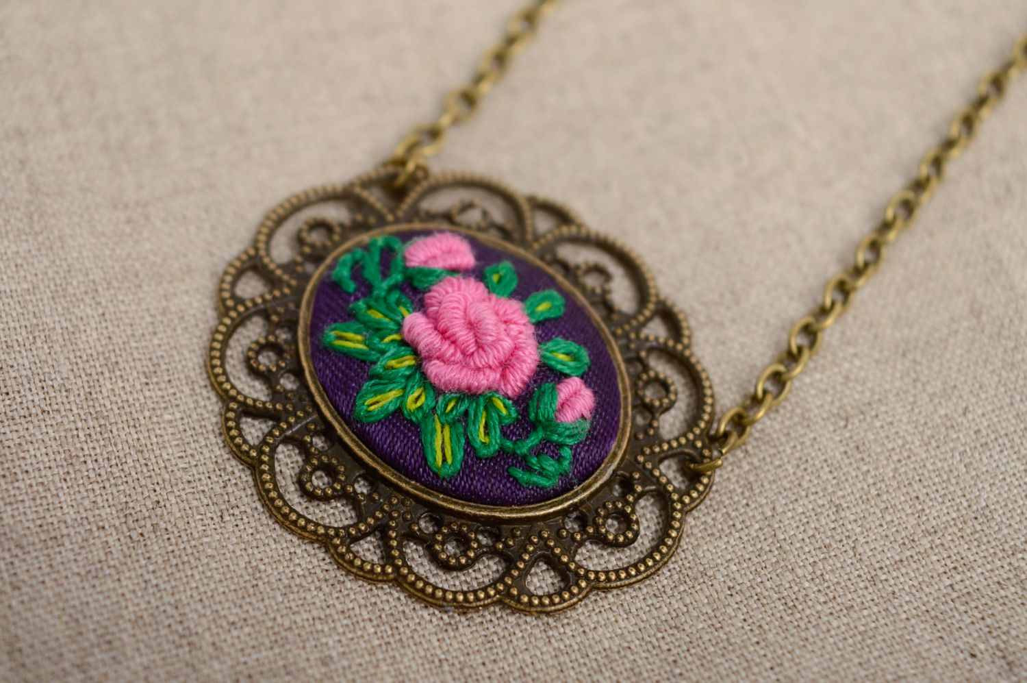 Designer pendant with embroidery on long chain photo 1