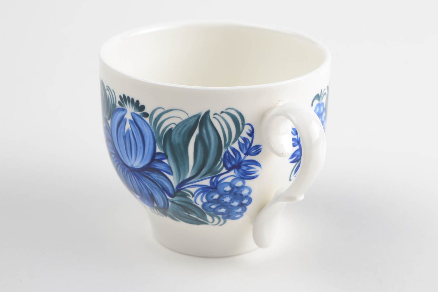 6 oz ceramic porcelain white and blue cup with handle and flower pattern photo 4