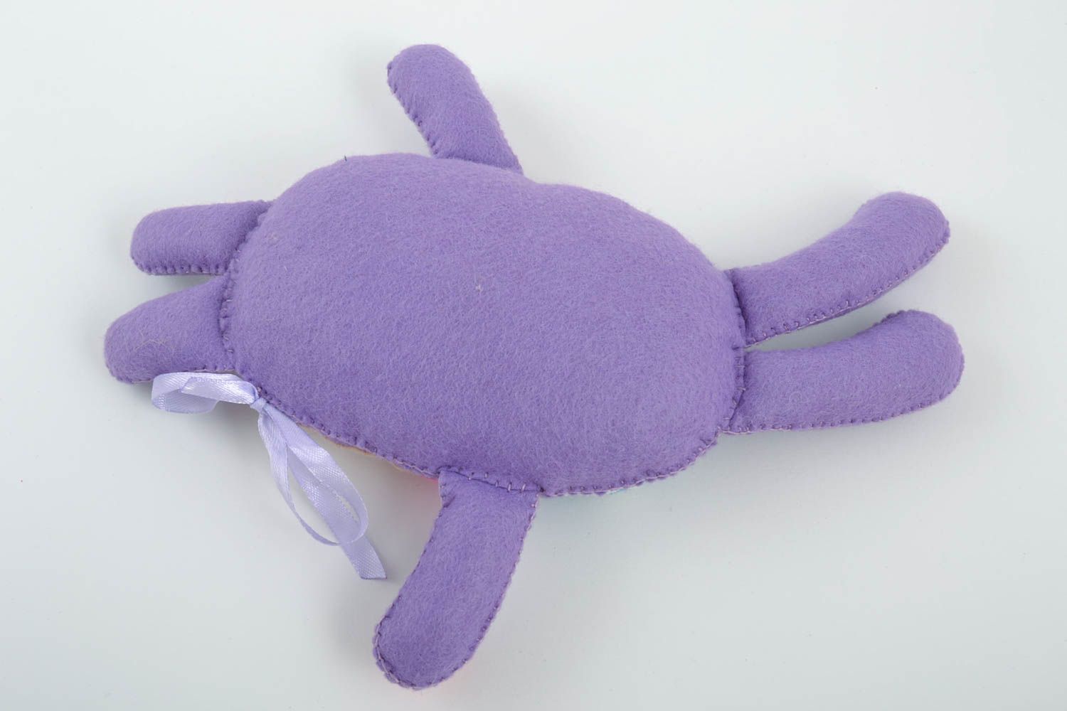 Мягкая игрушка ручной работы заяц фиолетовый из фетра с большими глазами фото 4