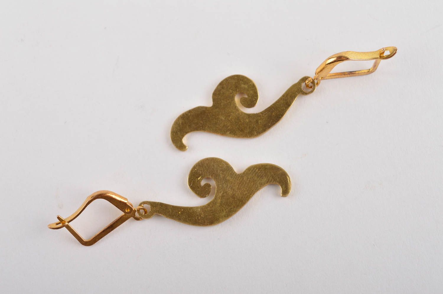 Schmuck Ohrhänger handmade Accessoire für Frauen originelle Messing Ohrringe foto 5