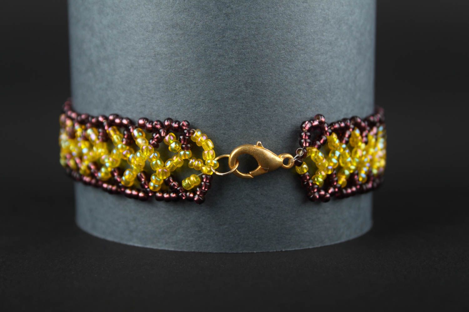 Bracelet perles de rocaille Bijou fait main jaune-marron Cadeau pour femme photo 1