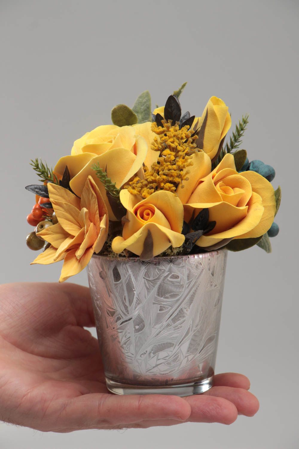 Оригинальные искусственные цветы из полимерной глины ручной работы авторские Розы фото 5
