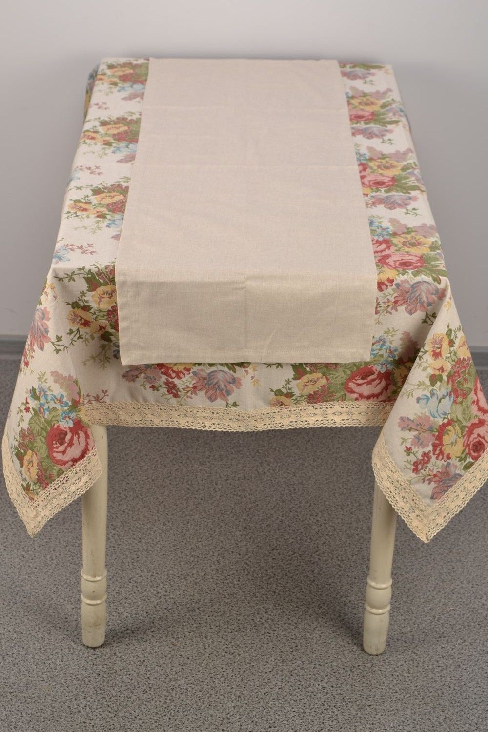 Nappe rectangulaire en coton et dentelle motif floral faite main grande taille photo 2