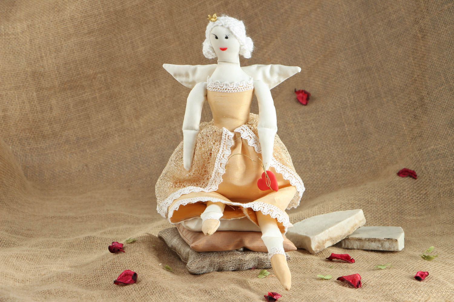 Дизайнерская кукла текстильная Принцесса на горошине фото 5