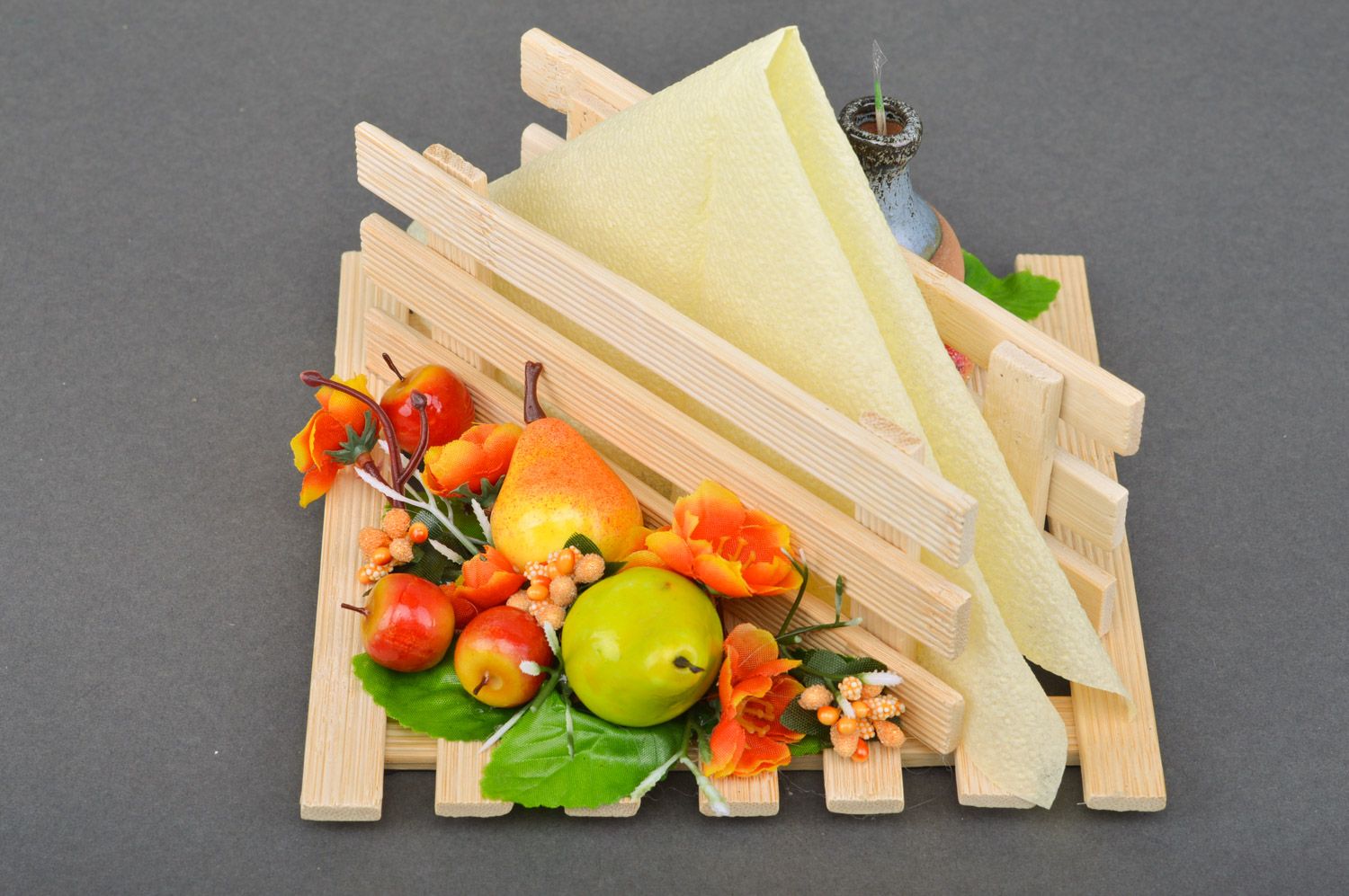 Handmade Serviettenhalter aus Holz mit Ton Kanne Küchen Dekor Handarbeit  foto 2