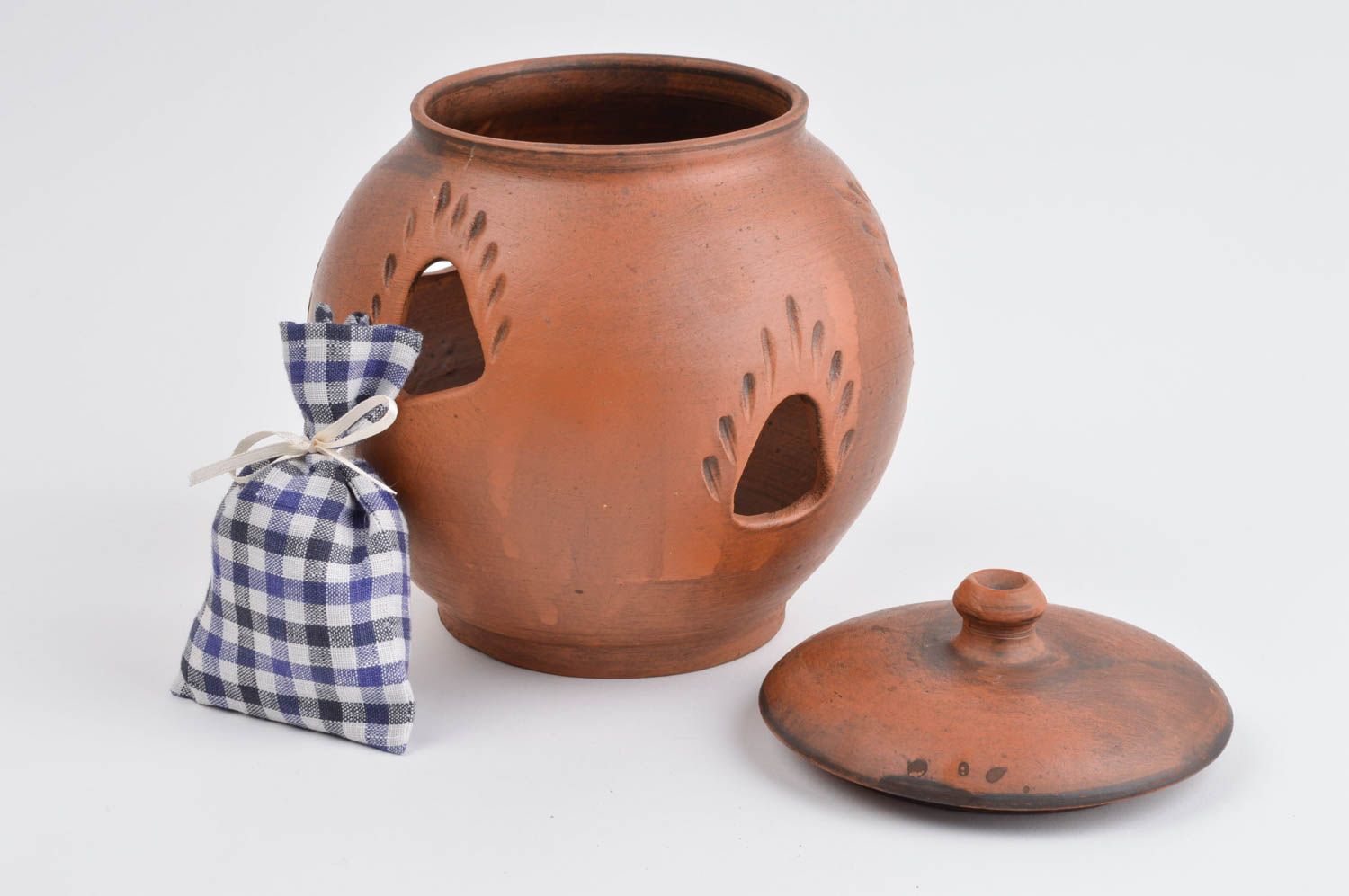 Unusual handmade ceramic pot home goods tableware ideas kitchen supplies photo 1